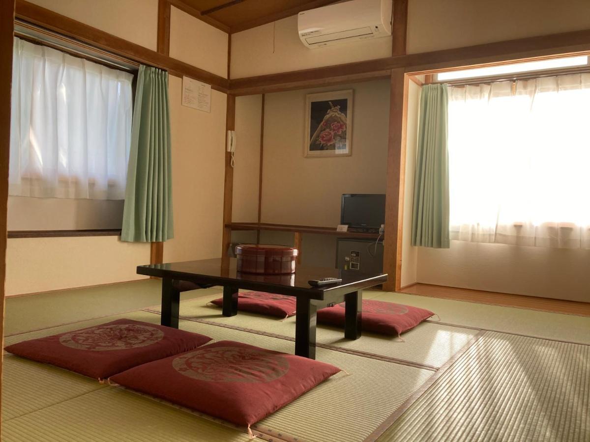 Yamakyuso Hotel Otari Kültér fotó