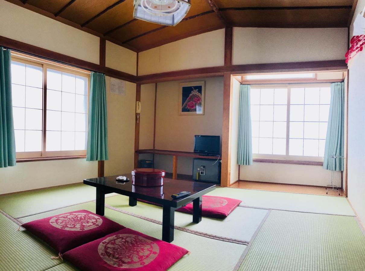 Yamakyuso Hotel Otari Kültér fotó