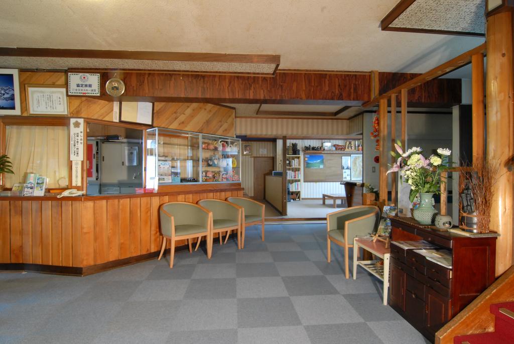 Yamakyuso Hotel Otari Kültér fotó